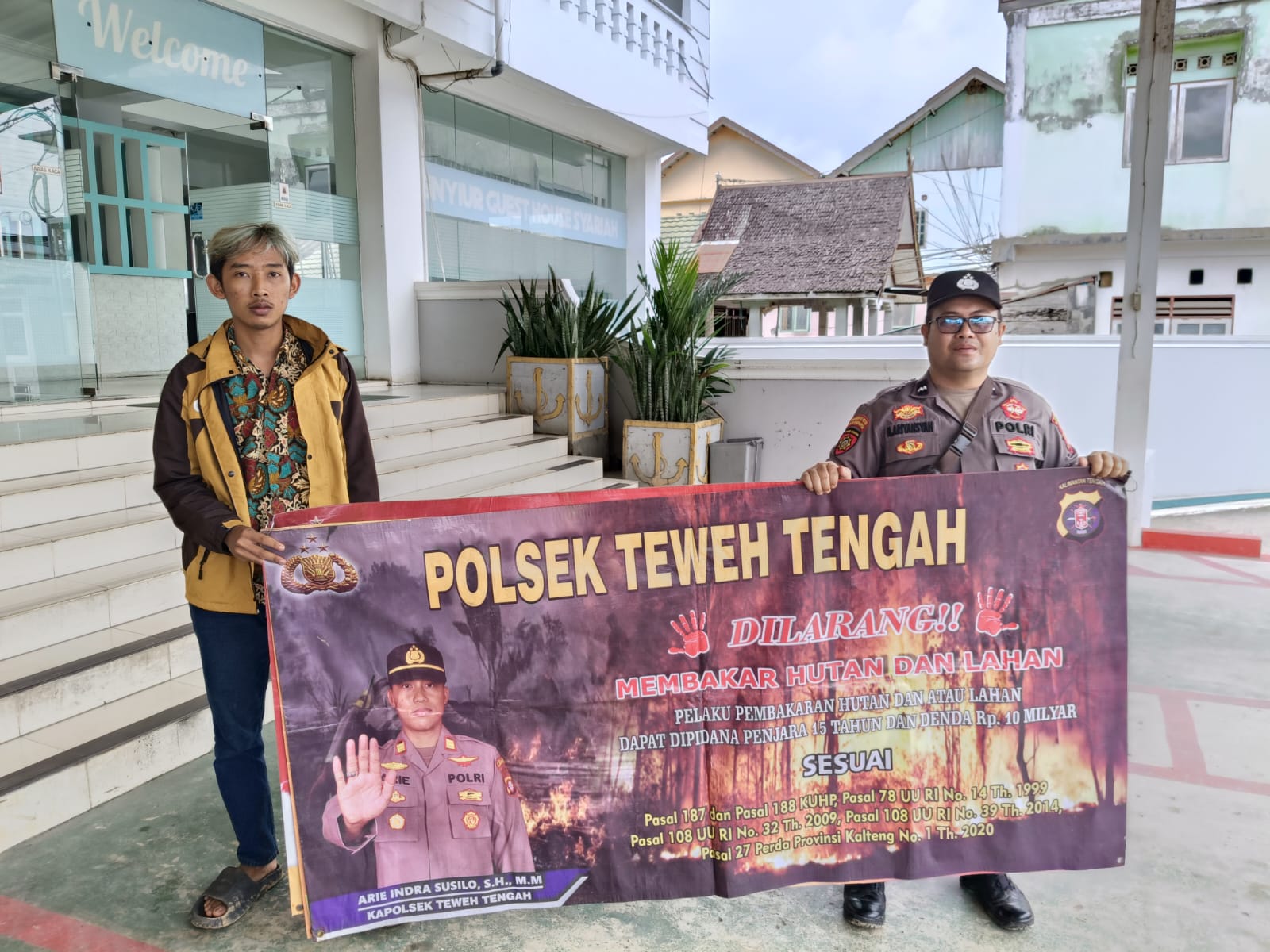 Berikan Pemahaman Kepada Masyarakat Mengenai Bahaya Membakar Hutan, Polsek Teweh Tengah Sosialisasikan Tentang Bahaya Karhutla