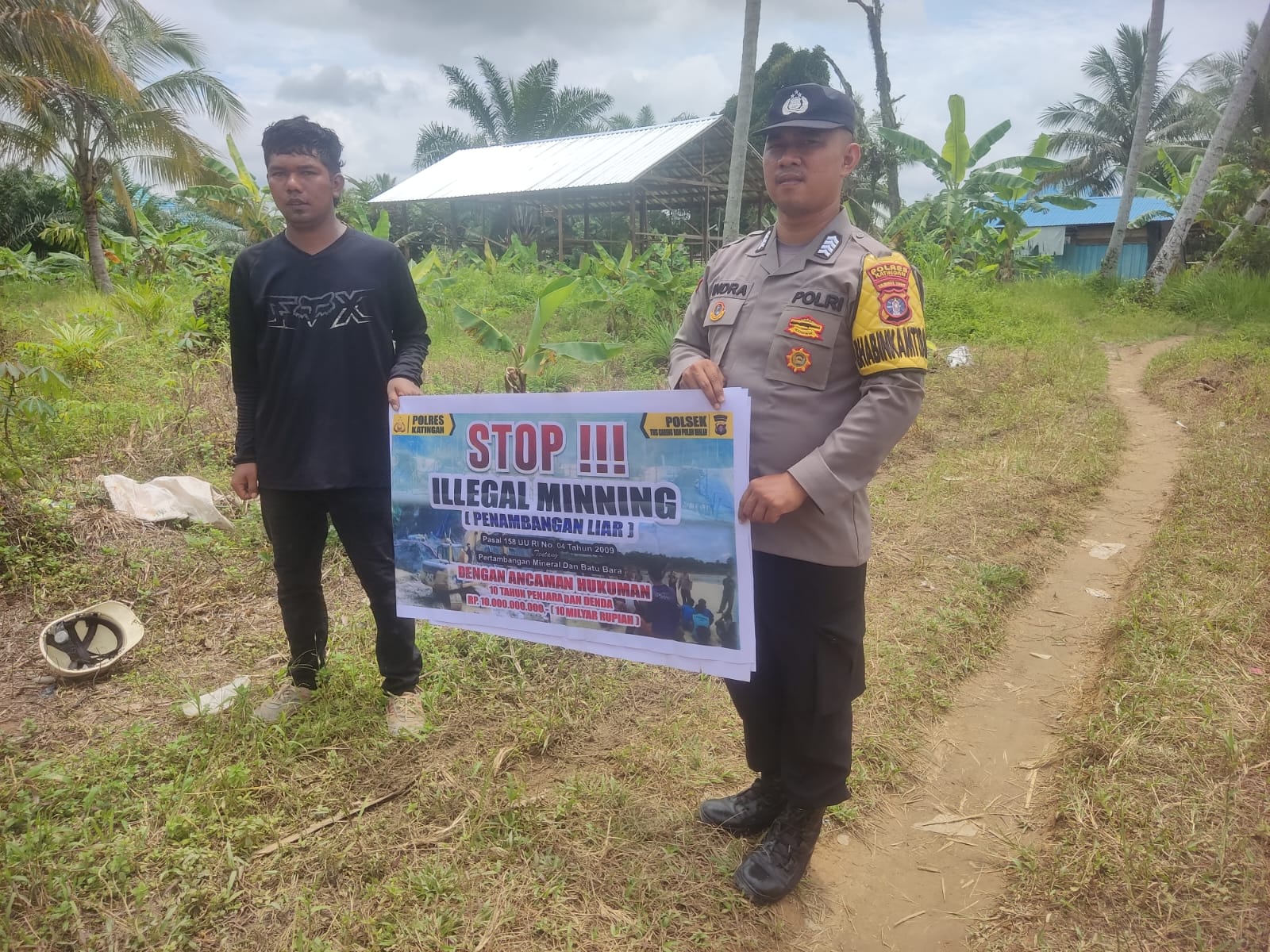 Personil ‎Polsek Tws Garing dan Pulau Malan rutin sosialisasi larangan ilegal Logging dan Ilegal Mining.