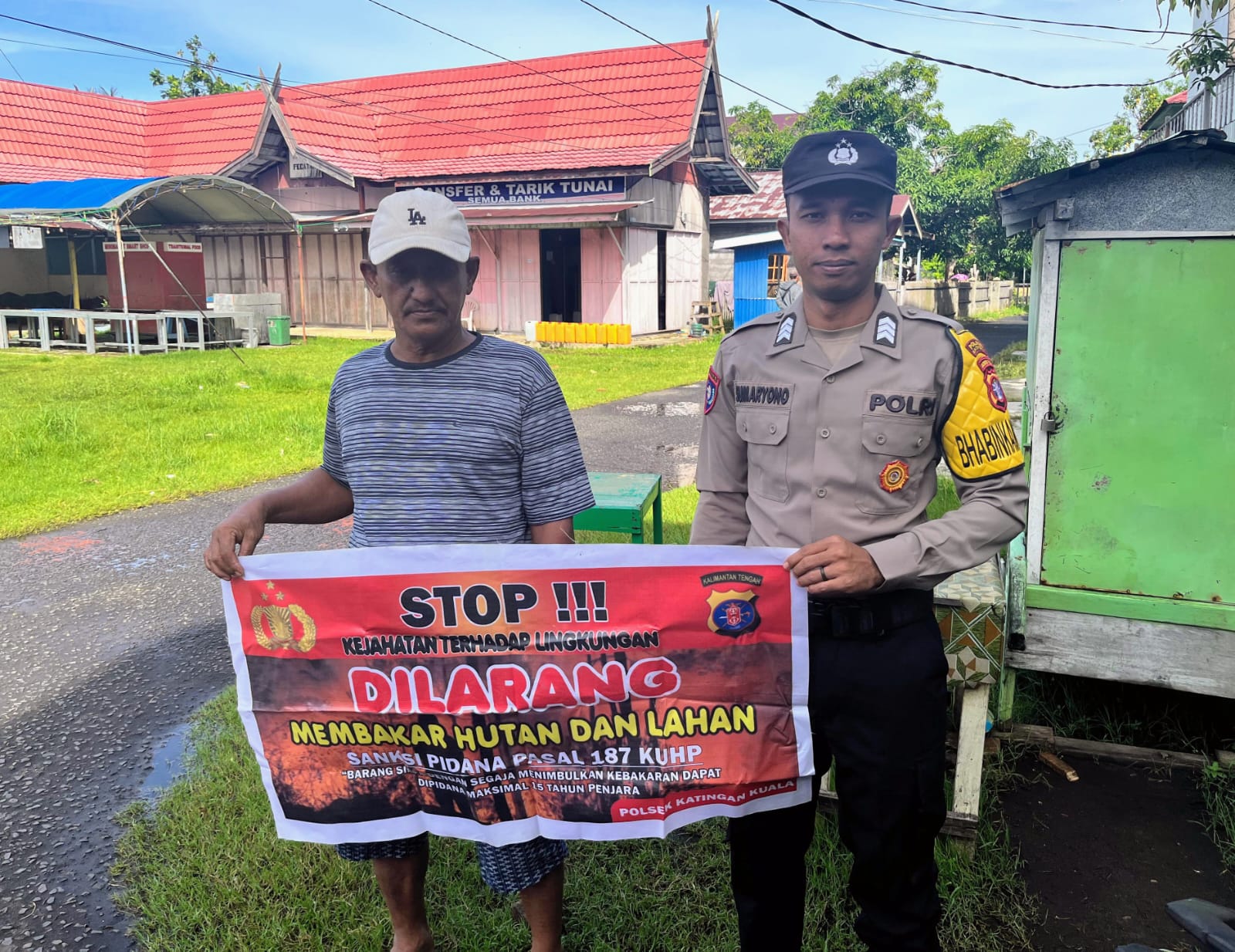 Cegah Kejahatan Terhadap Lingkungan, Bhabinkamtibmas Polsek Katingan Kuala Himbau Masyarakat Untuk Tidak Membakar Hutan dan Lahan