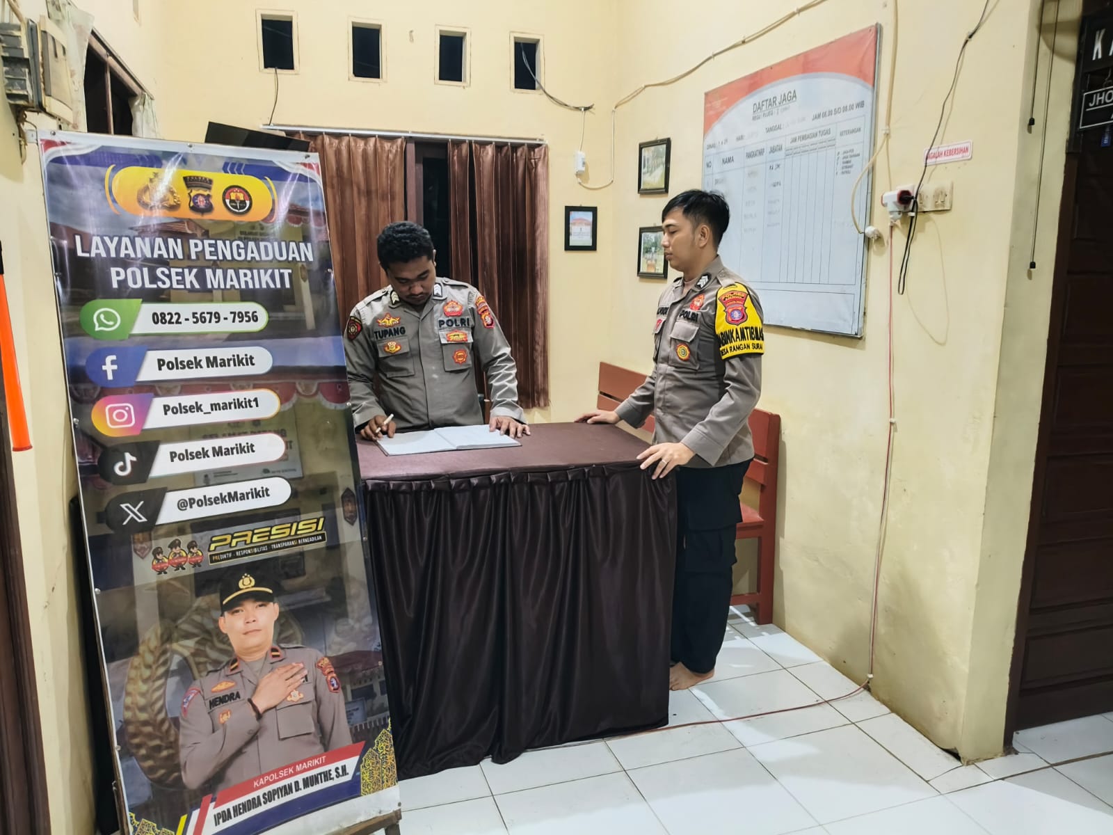 Tingkatkan Keamanan dan Pelayanan Markas Komando (Mako), Pers Polsek Marikit Laksanakan Stand By.