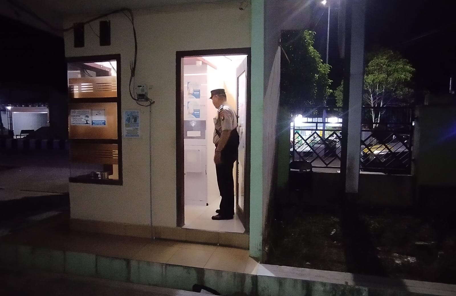 Cegah Gangguan Kamtibmas, Piket Polsek Bulik Patroli ATM