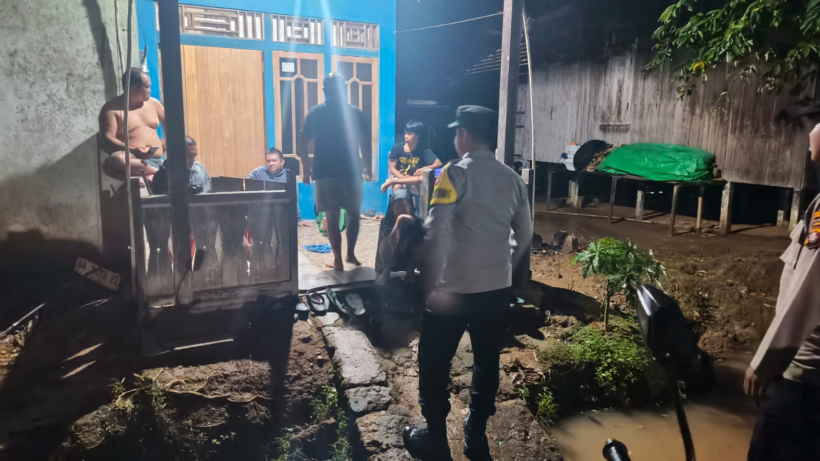 Piket Polsek Delang melaksanakan patroli diwilkum Polsek Delang