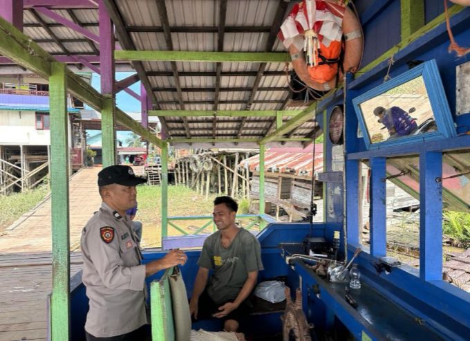 Perkuat Kamtibmas, Polsek Katingan Tengah Sambangi Warga