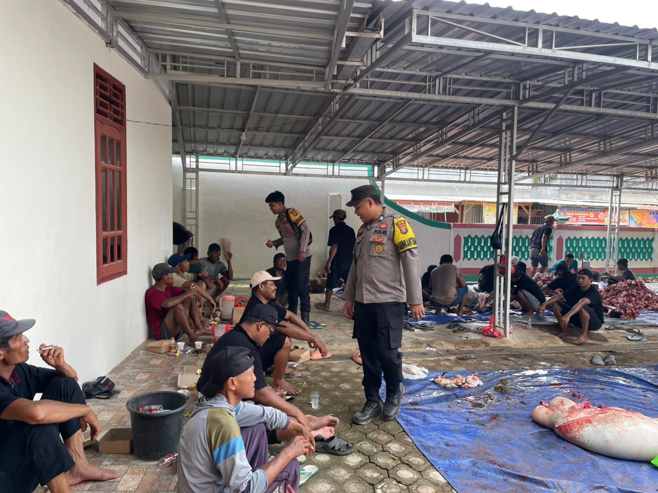 Monitoring dan Pengawasan Pemotongan Hewan Kurban di Desa Bukit Harum