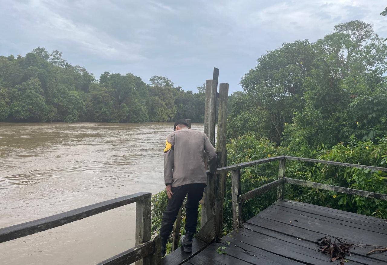 Polsek Lamandau lakukan pemantauan DAS Lamandau, tinggi muka air terpantau aman