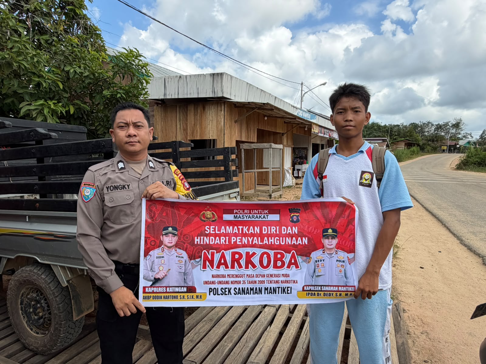 Bhabinkamtibmas Desa Tumbang Atei Sosialisasi Bahaya penyalahgunaan Narkoba.