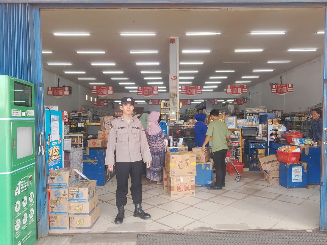 Monitoring Minimarket, Polsek Bulik Pastikan Situasi Tetap Aman dan Kondusif