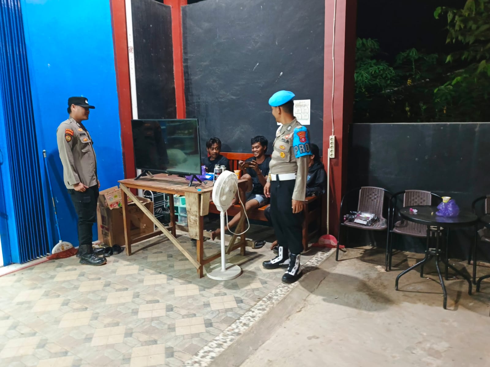 Sambangi Masyarakat, Polsek Lamandau Pererat Kemitraan dan Jaga Kamtibmas