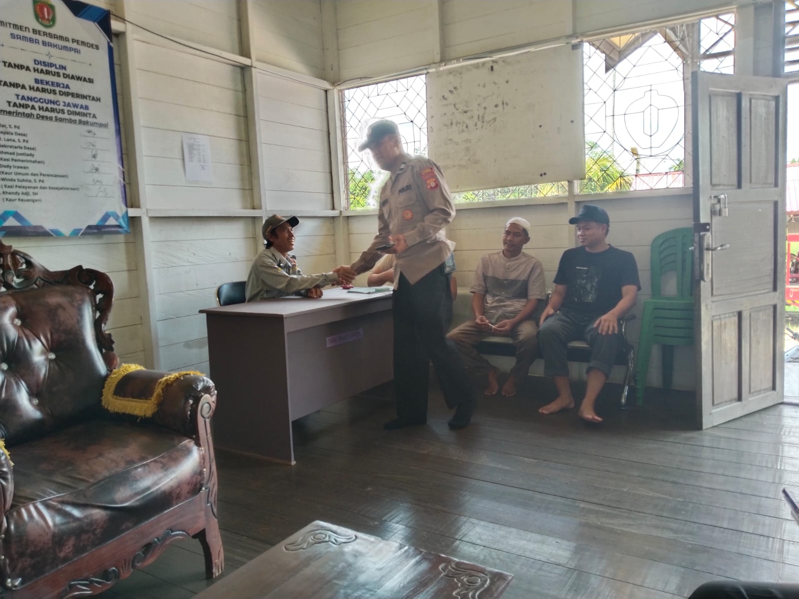 Polsek Katingan Tengah Sambang Kamtibmas