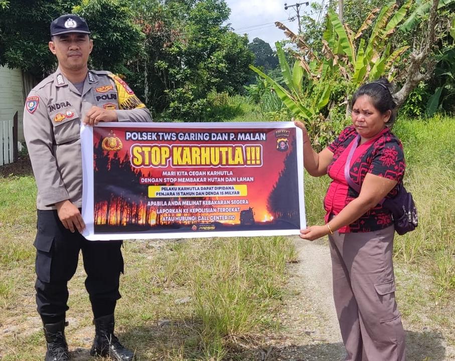 Bhabinkamtibmas Piket Polsek Tws Garing dan Pulau Malan terus sosialisasi Stop Karhutla kpd Masyarakat.