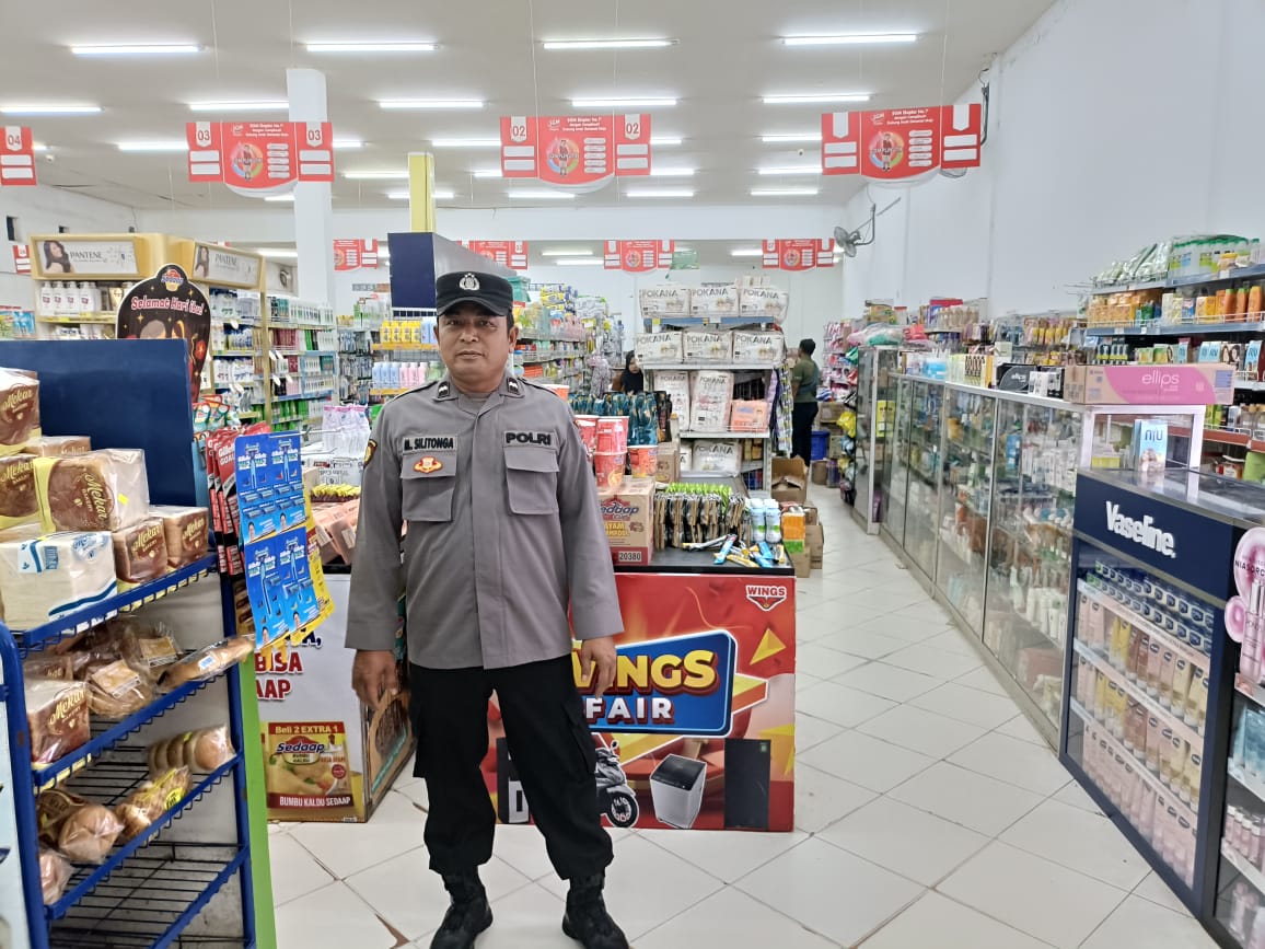 Patroli Pertokoan, Polsek Bulik Perkuat Kehadiran Polri di Tengah Aktivitas Masyarakat