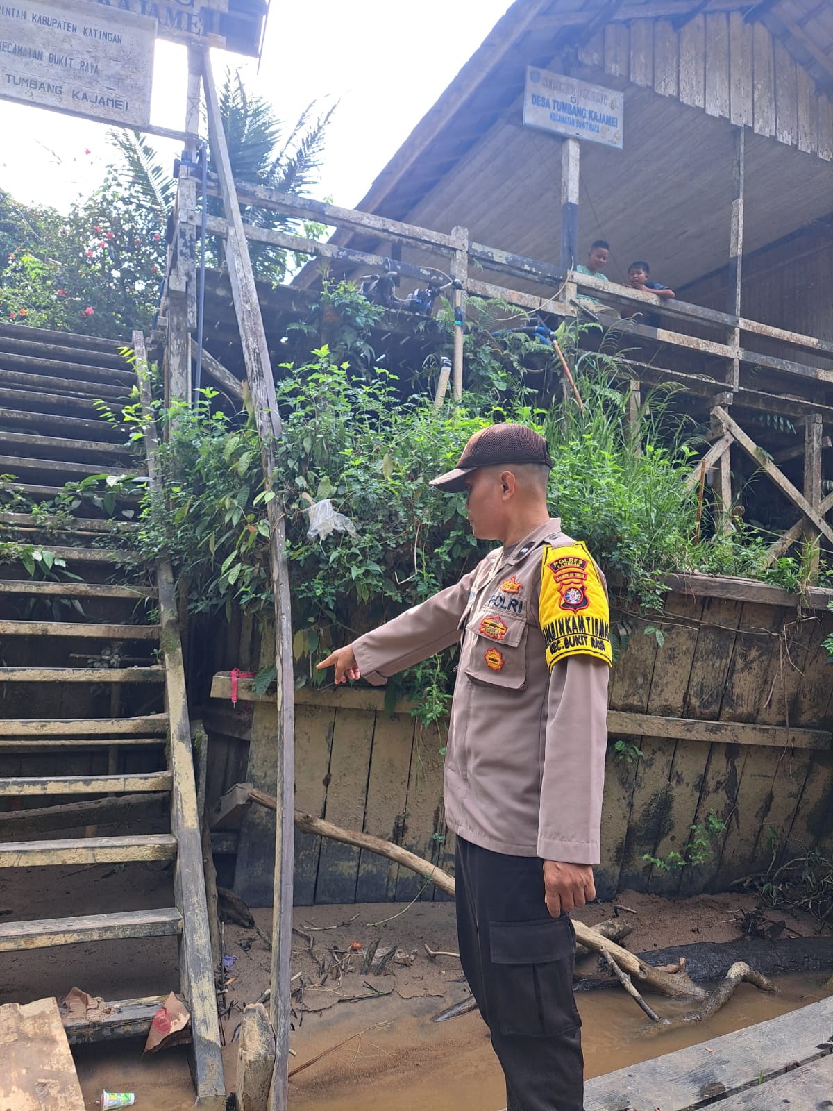 Debit Air terpantau normal , Polsek Katingan Hulu dan Bukit Raya Imbau Warga agar tetap selalu waspada.