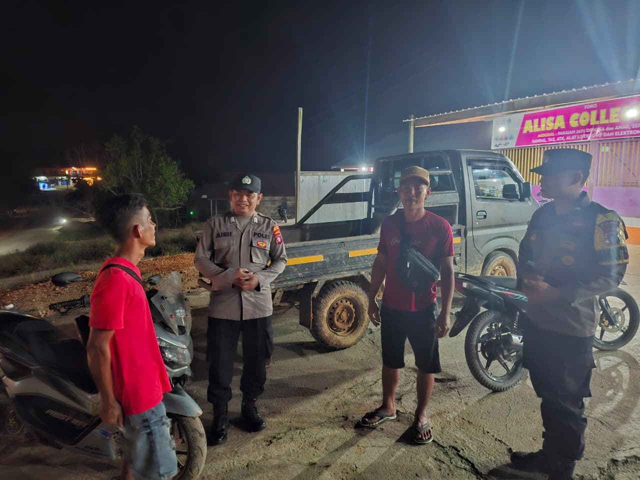 Perkuat Kedekatan dengan Warga, Polsek Lamandau Sambangi Masyarakat Melalui Patroli Dialogis