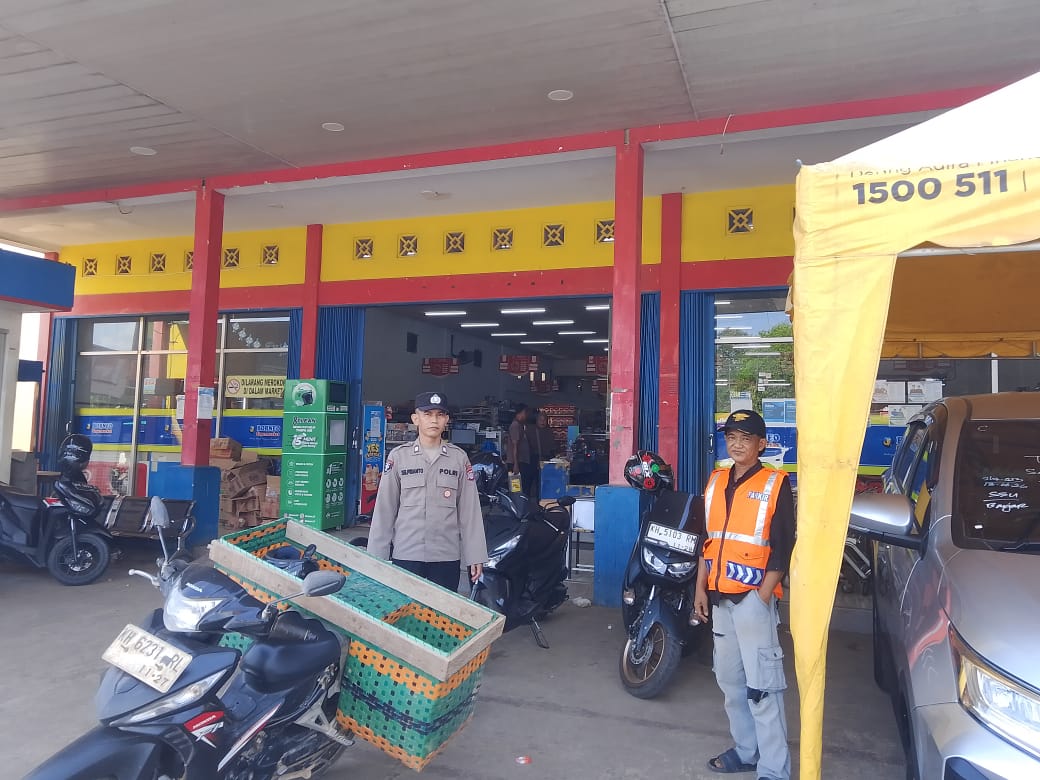 Ciptakan Rasa Aman bagi Pelaku Usaha, Polsek Bulik Monitoring Kawasan Pertokoan