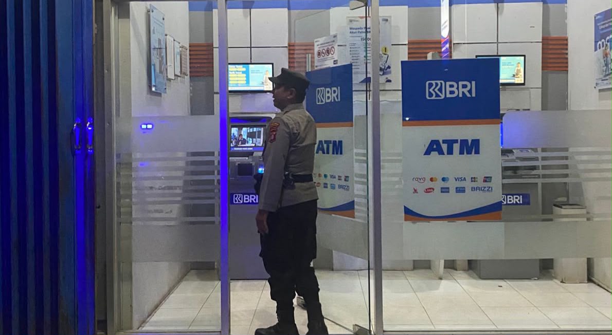 Patroli Malam Akhir Pekan, Polsek Bulik Tingkatkan Pengawasan di Kawasan ATM