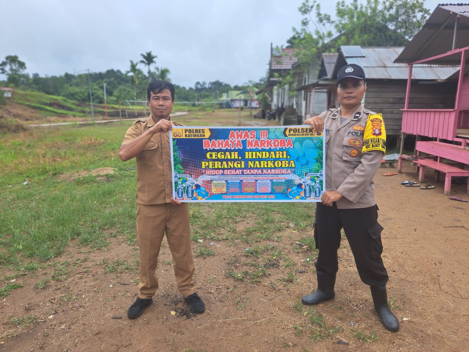 Bhabinkamtibmas Polsek Katingan Hulu dan Bukit Raya Imbau Warga Jauhi Narkoba.