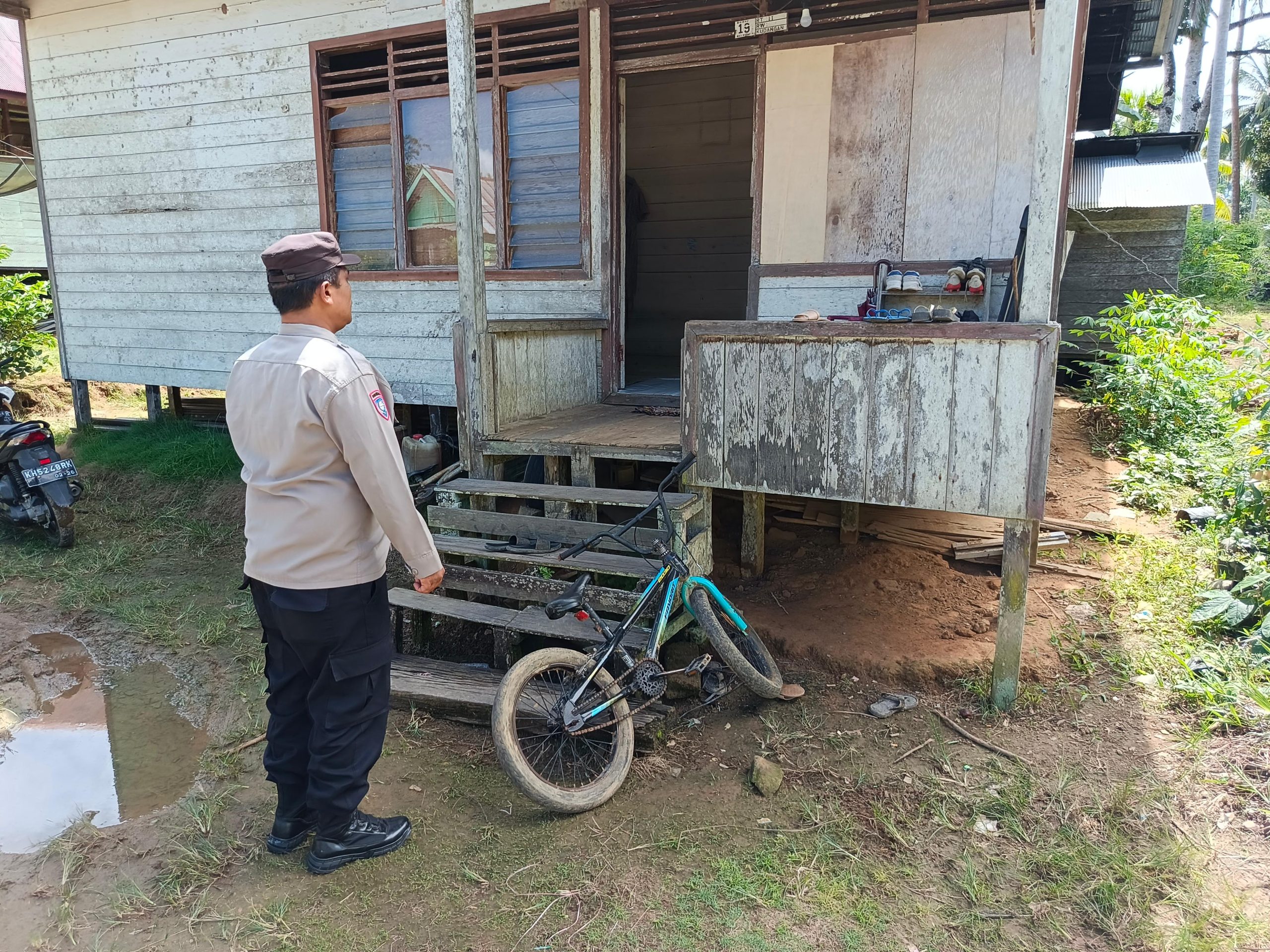 Door to Door System, Polsek Delang Perkuat Kedekatan dengan Warga Lewat Sambang Humanis