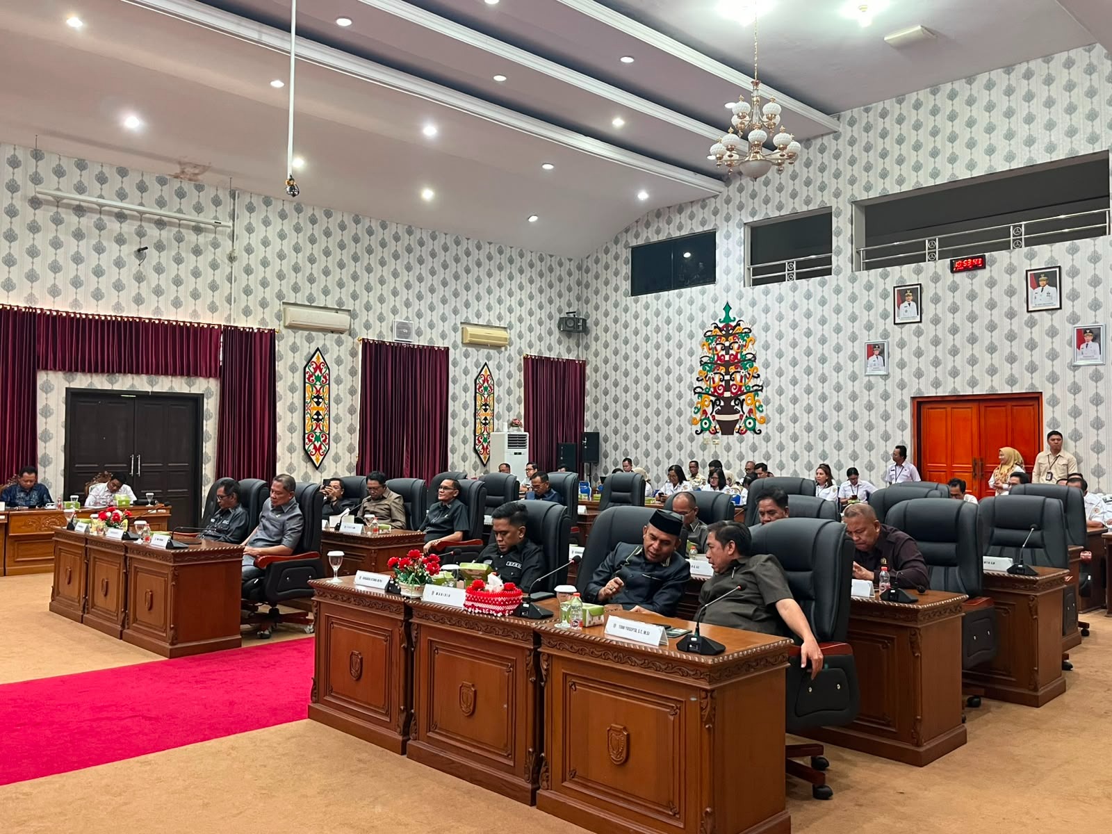 Wakapolres Katingan Hadiri Rapat Paripurna DPRD Bahas Pertanggungjawaban APBD 2025