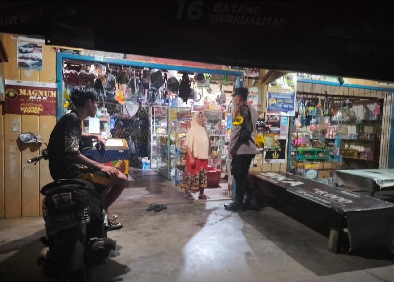 Polsek Delang Perkuat Kamtibmas Melalui Kegiatan Sambang di Wilayah Hukumnya