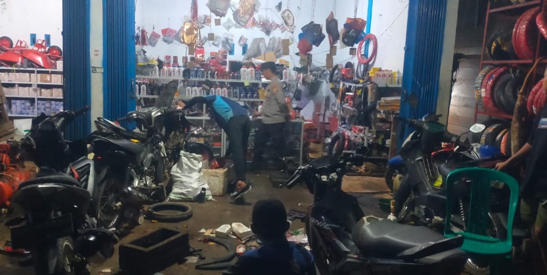 Polsek Delang Sambangi Masyarakat, Pererat Kemitraan dan Jaga Kamtibmas