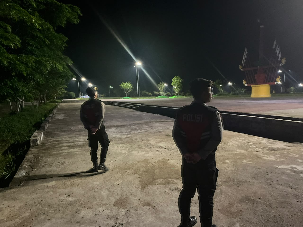 Sat Samapta Polres Lamandau Monitoring Alun-Alun Kota, Jaga Keamanan Aktivitas Masyarakat