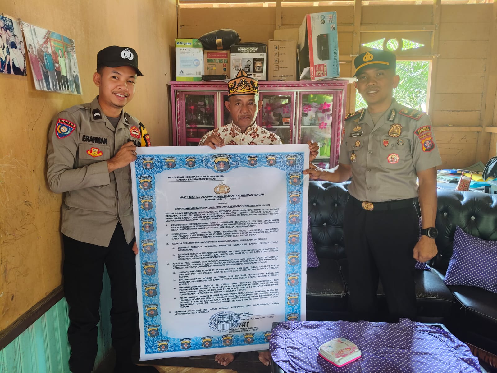 Langkah Preemtif Cegah Karhutla, Kapolsek Tewang Sangalang Garing dan Pulau Malan Sosialisasi Maklumat Kapolda