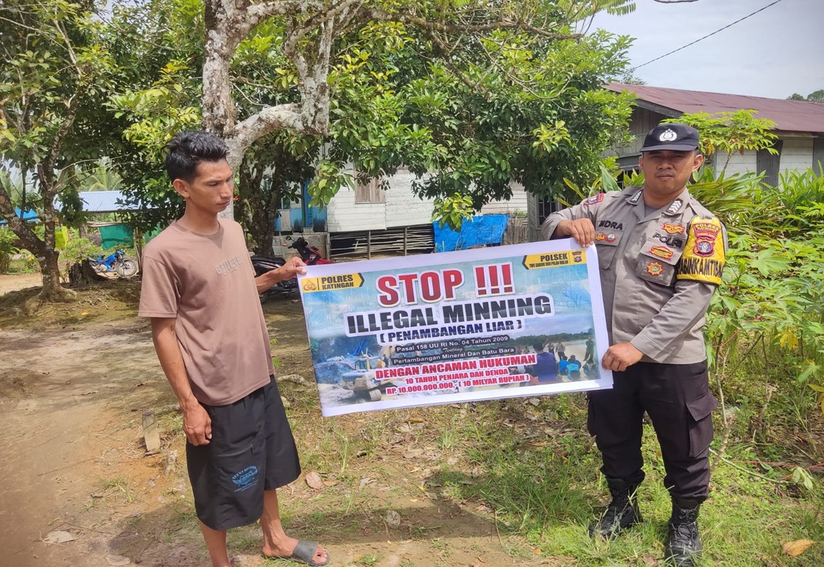 Upaya pencegahan ilegal logging dan mining Bhabinkamtibmas Polsek Tws Garing dan Pulau Malan gencar gencar rutin sosialisasi larangan ilegal Logging dan Mining.