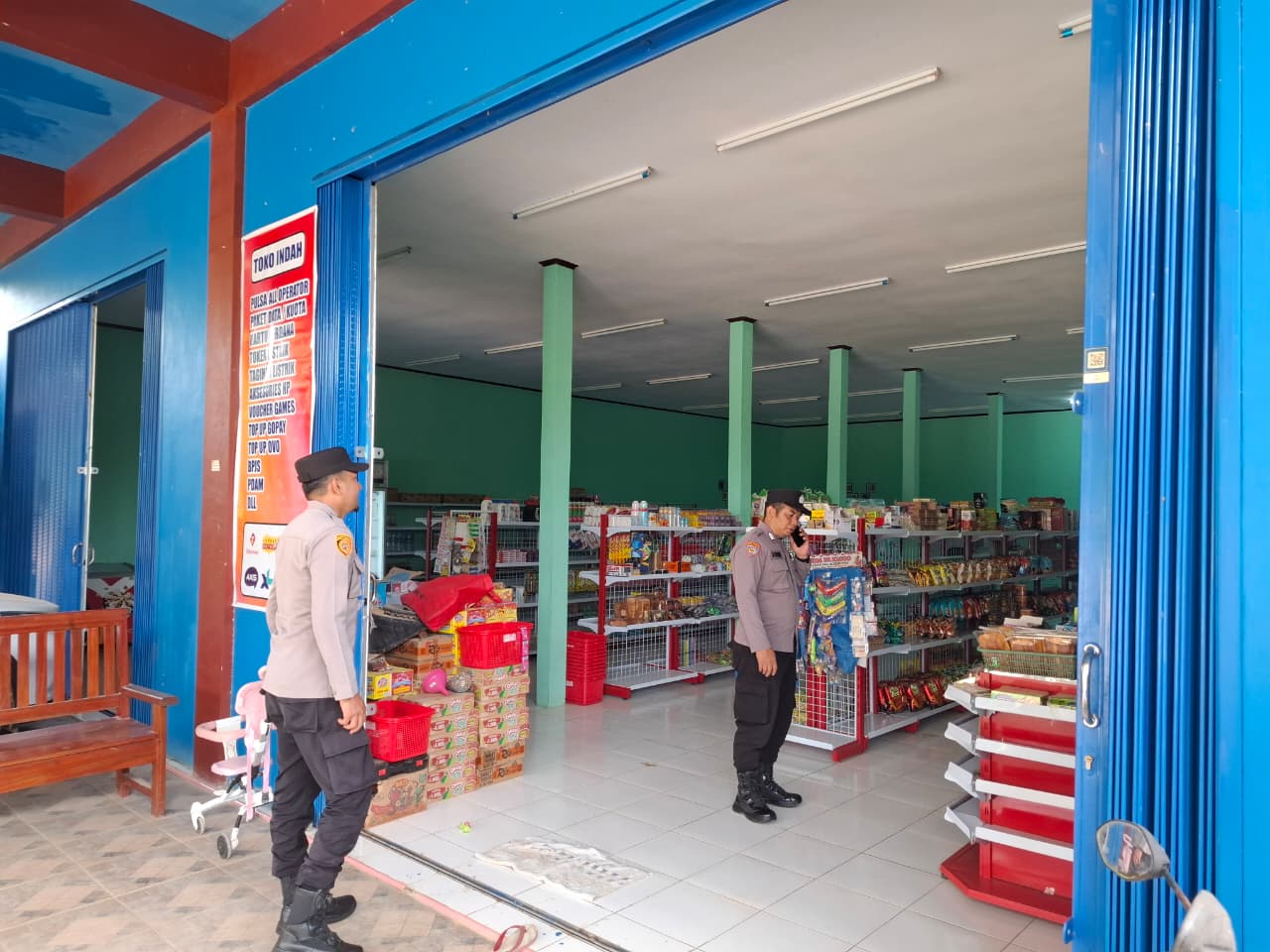 Polsek Lamandau Sambangi Warung Warga, Pererat Kemitraan dan Jaga Kamtibmas