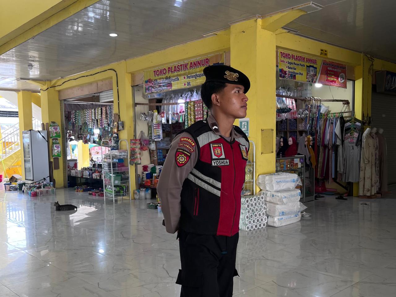 Sat Samapta Polres Lamandau Tingkatkan Patroli di Pasar Induk, Jaga Keamanan Aktivitas Masyarakat