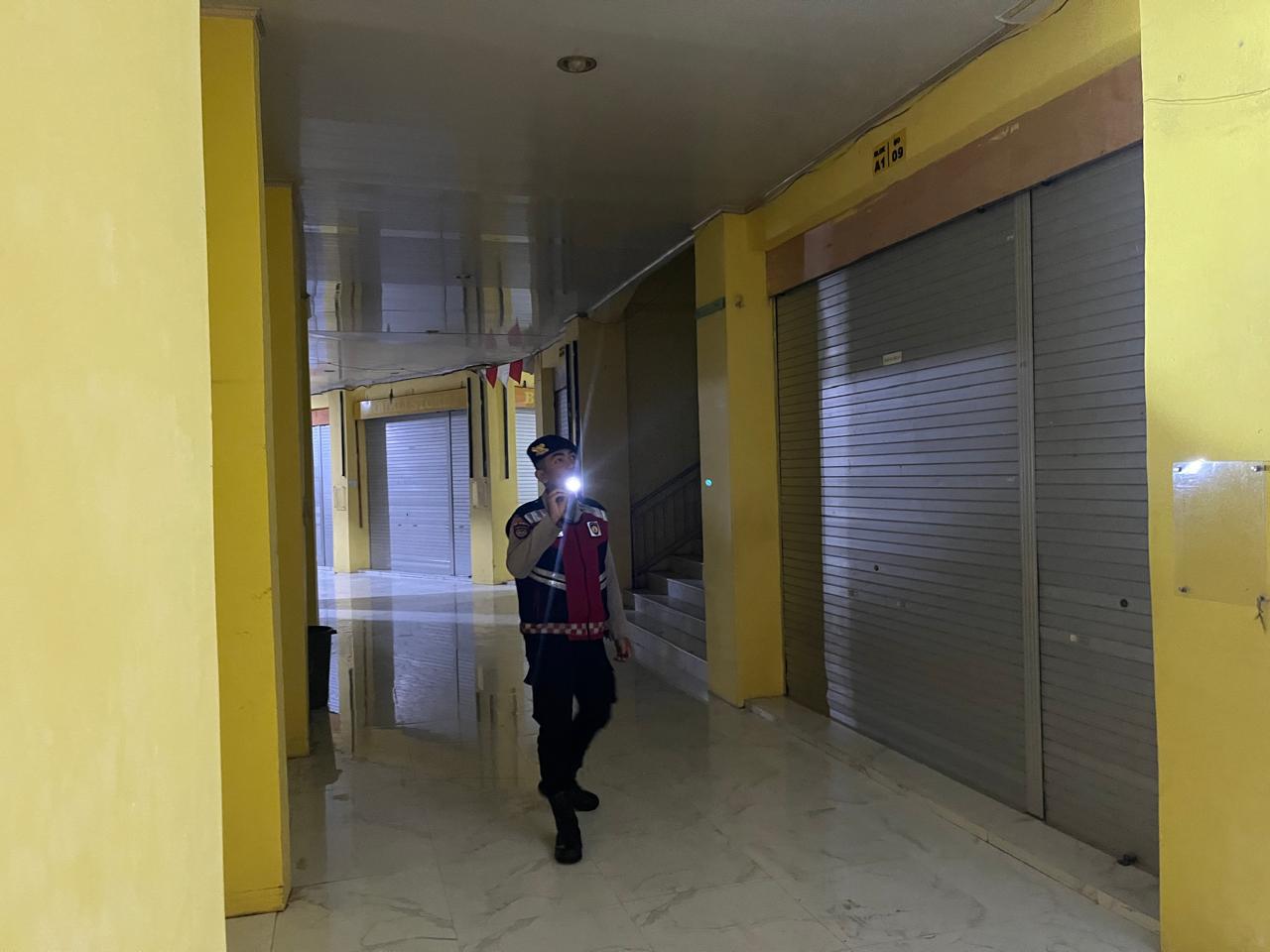 Sat Samapta Polres Lamandau Tingkatkan Patroli di Pasar Induk, Jaga Aktivitas Masyarakat