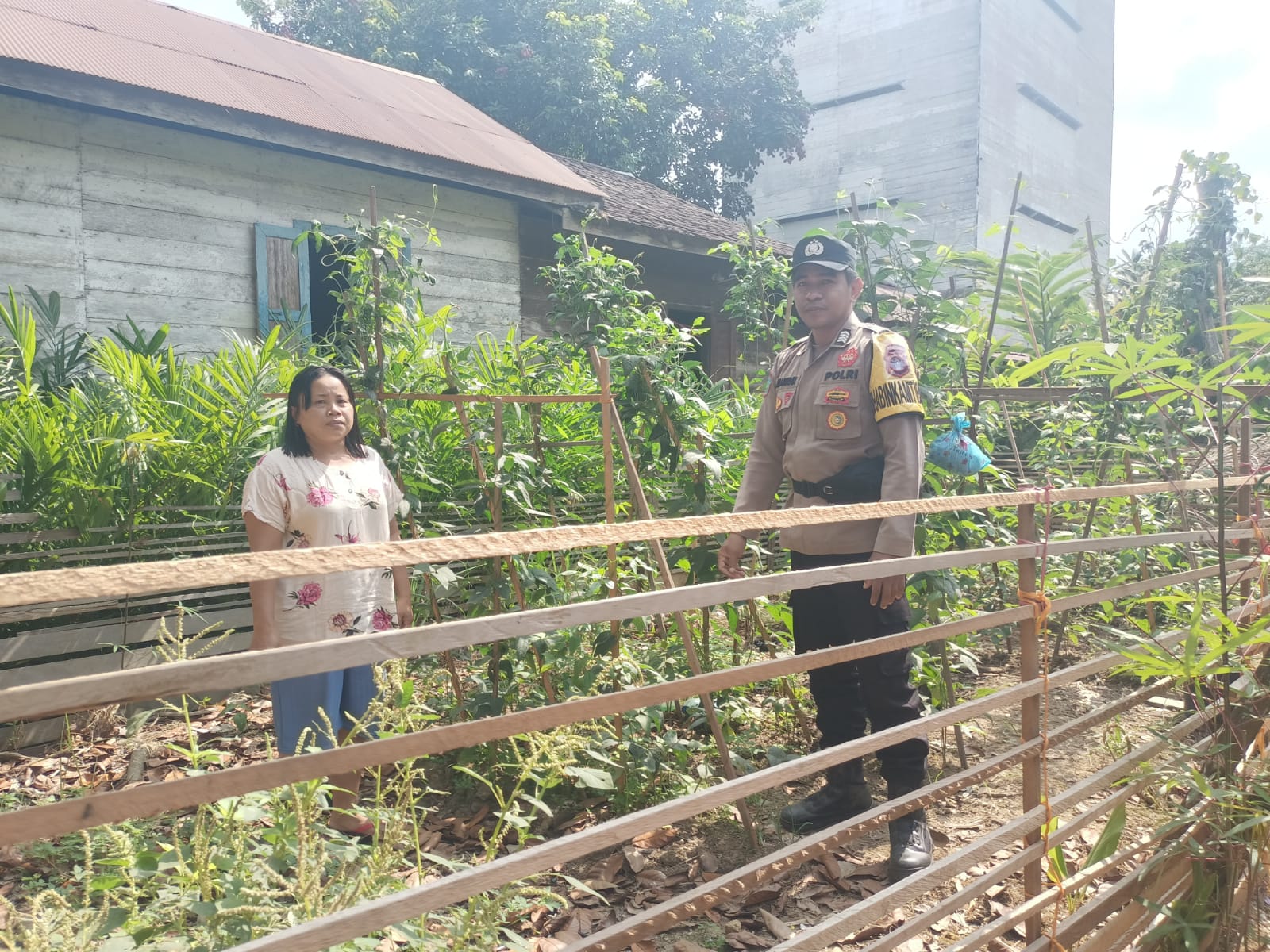 Satu Lahan Tumbuh, Satu Desa Kuat: Komitmen Mutlak Polsek Marikit