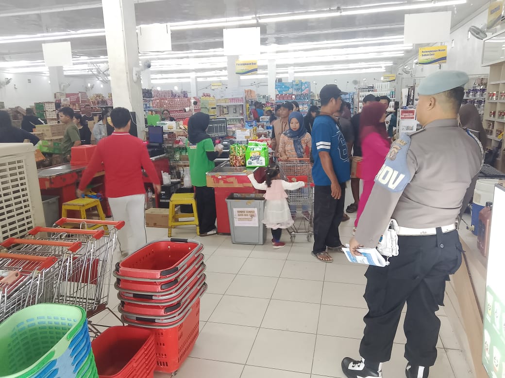 Polsek Bulik Tingkatkan Patroli di Kawasan Pertokoan, Perkuat Kehadiran Polri