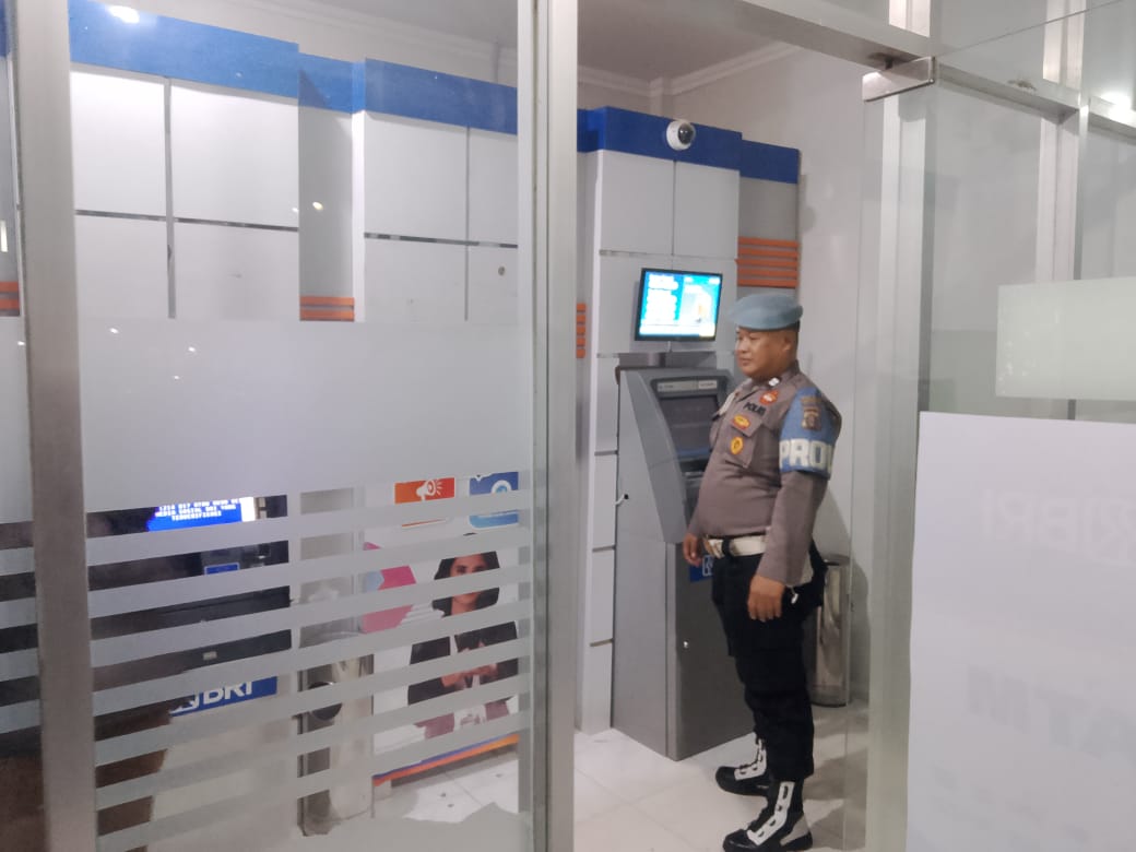 Polsek Bulik Tingkatkan Patroli ATM, Perkuat Kehadiran Polri di Tengah Masyarakat
