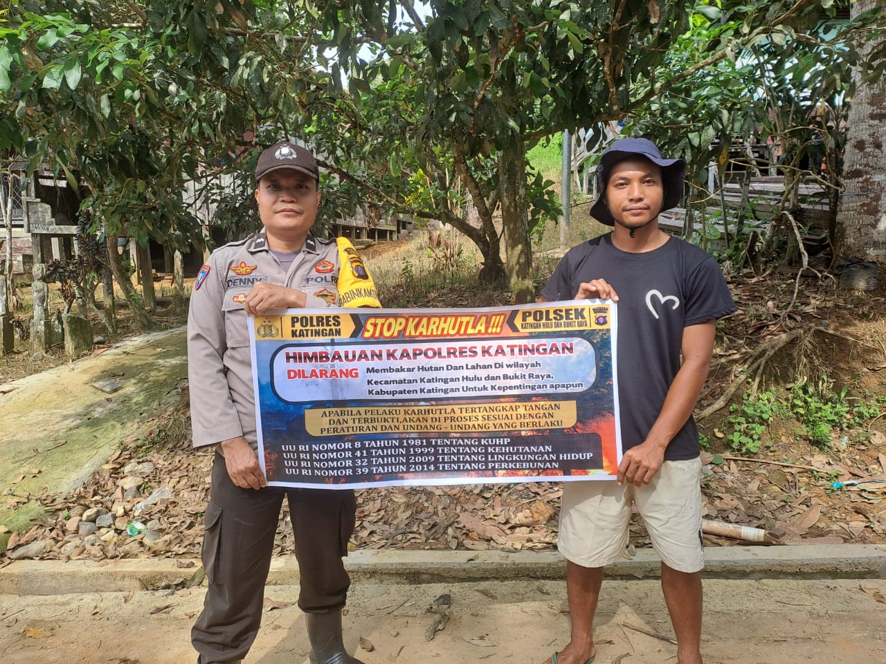 Upaya Pencegahan Kebakaran Hutan dan Lahan di Kecamatan Katingan Hulu dan Bukit Raya, Bhabinkamtibmas sosialisasi kepada masyarakat.