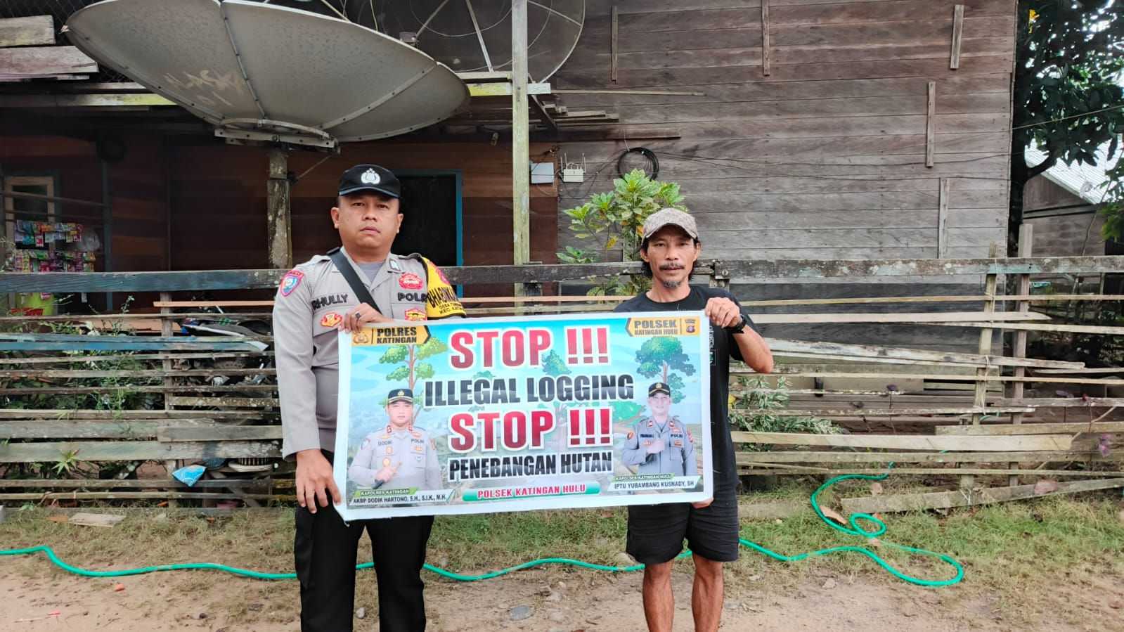Upaya Pencegahan Penebangan Hutan secara Liar (Ilegal Logging), Bhabinkamtibmas sosialisasi kepada masyarakat.