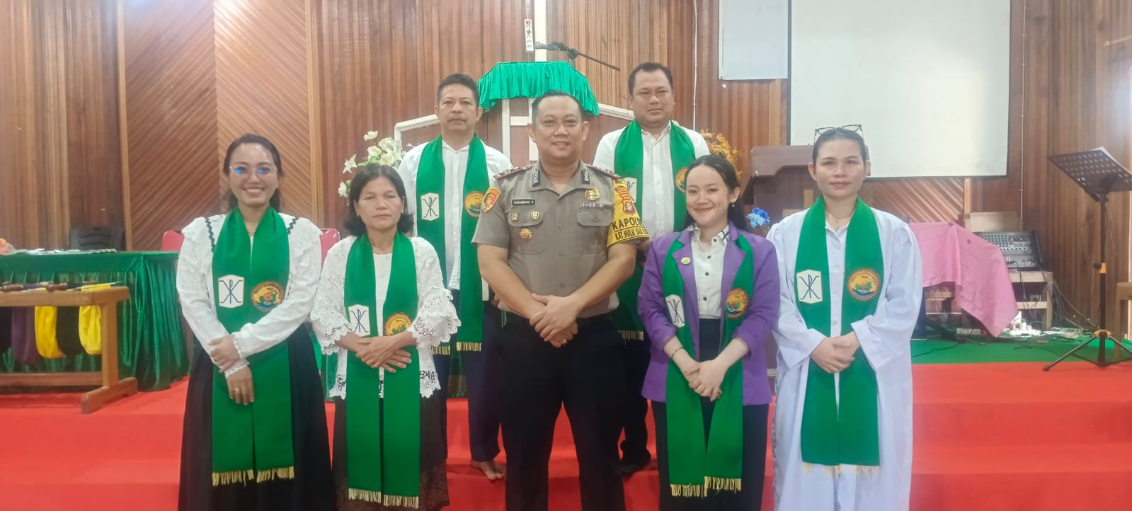 Polsek Katingan Hulu Sampaikan Imbauan Kamtibmas dan Larangan Karhutla Saat Ibadah Minggu.
