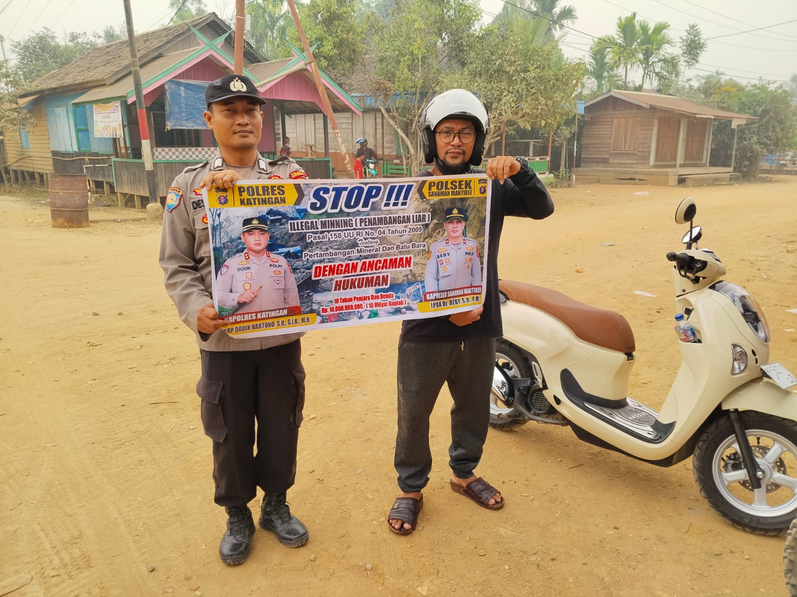 Bhabinkamtibmas Desa kamanto Sosialisasi tentang larangan Illegal Mining.