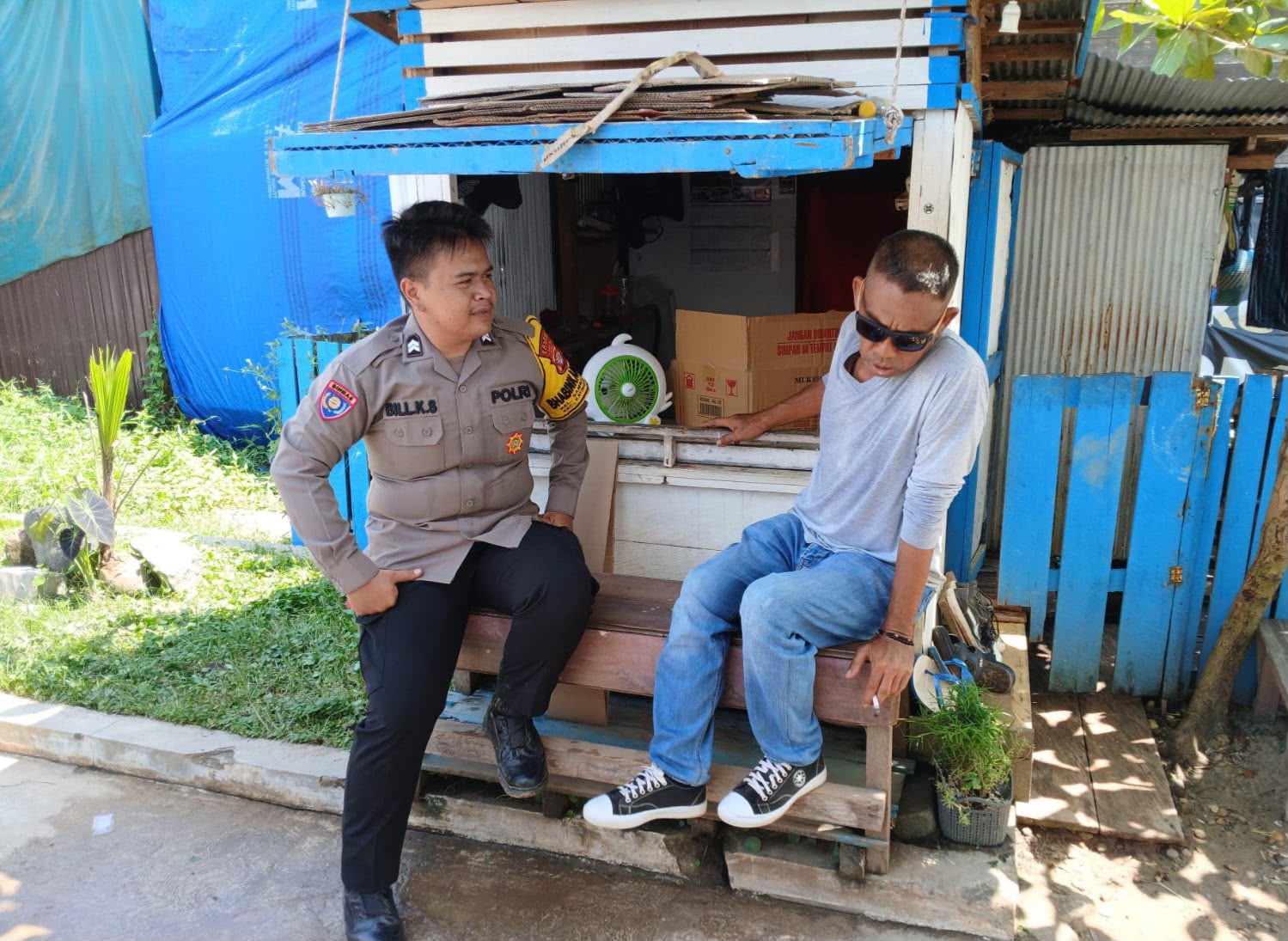 Dalam Rangka Mendukung Program Pemerintah, Bhabinkamtibmas Desa Tewang Kampung Polsek Mendawai Cek Lokasi Pemanfaatan Lahan Pekarangan Warga