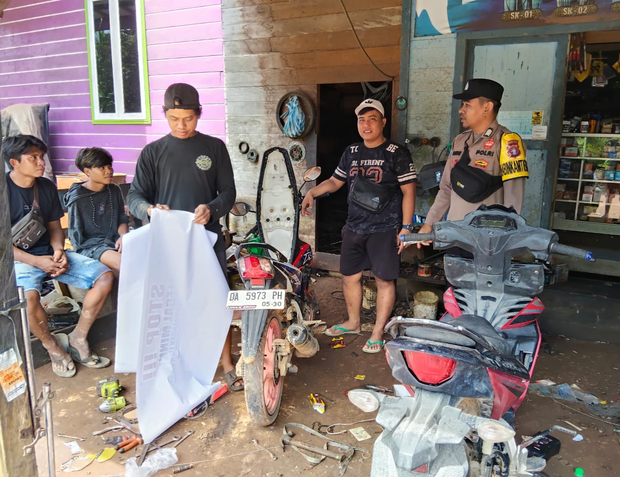 CIPTAKAN RASA AMAN, POLSEK MARIKIT GELAR PATROLI KAMTIBMAS