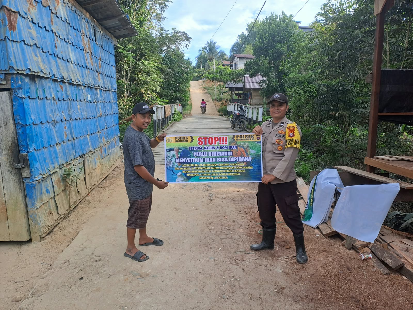 Upaya Pencegahan Ilegal Fishing di Kecamatan Bukit Raya