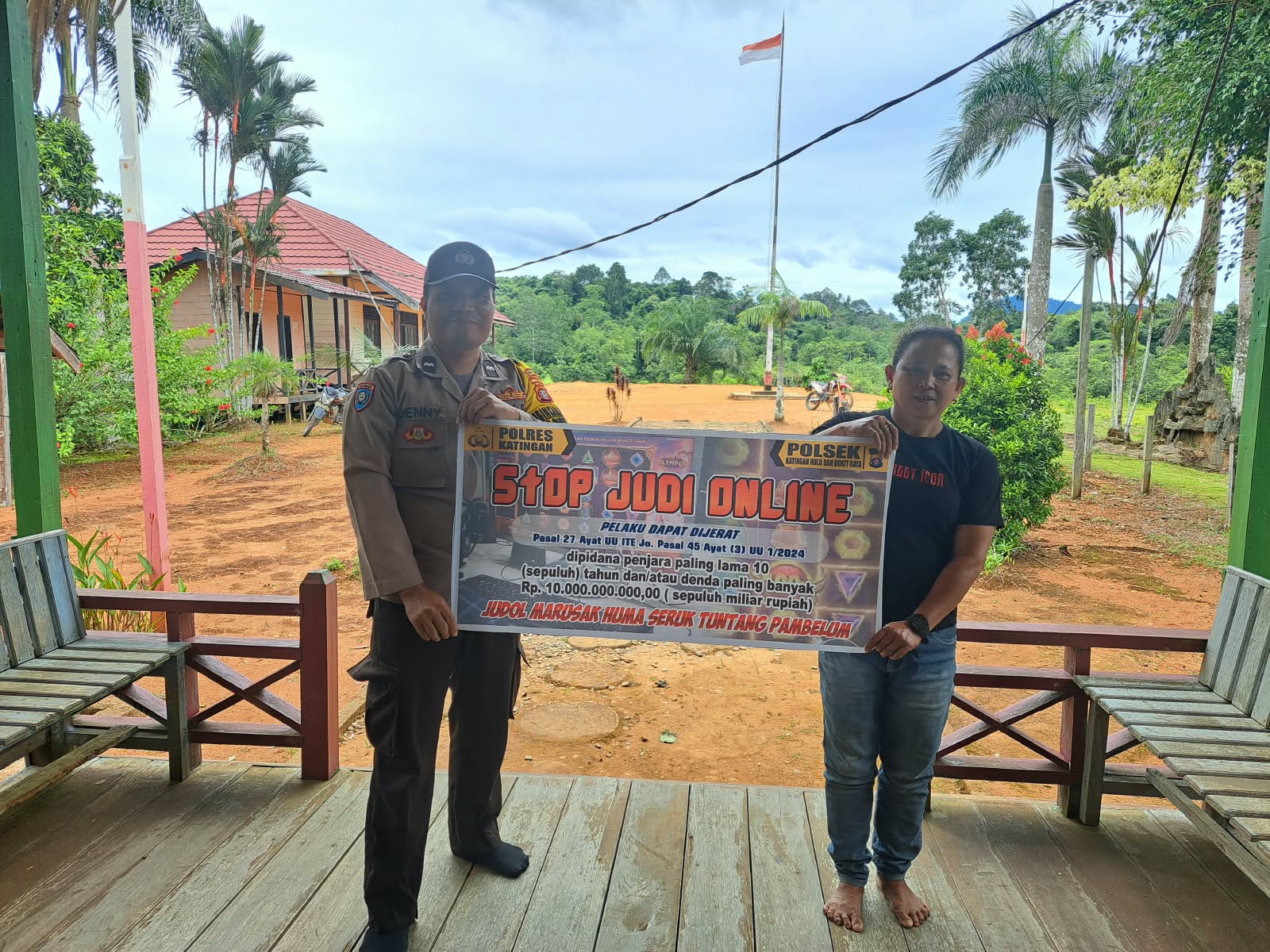 Bhabinkamtibmas Polsek Katingan Hulu dan Bukit Raya Imbau Warga Jauhi Judi Online